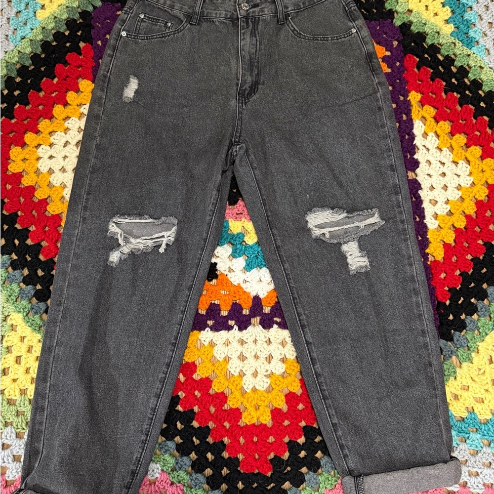 High-Rise Distressed Ankle Jeans - Charcoal Gray